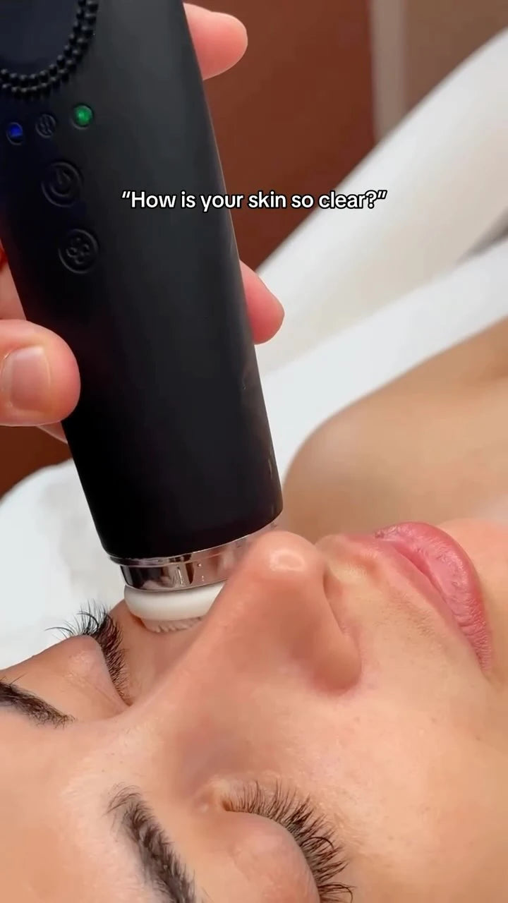 U900 Soft Silicone Face Scrubber  Cleansing Brush Face Clean Device Face Exfoliator Facial Massager Beauty Wand Facify